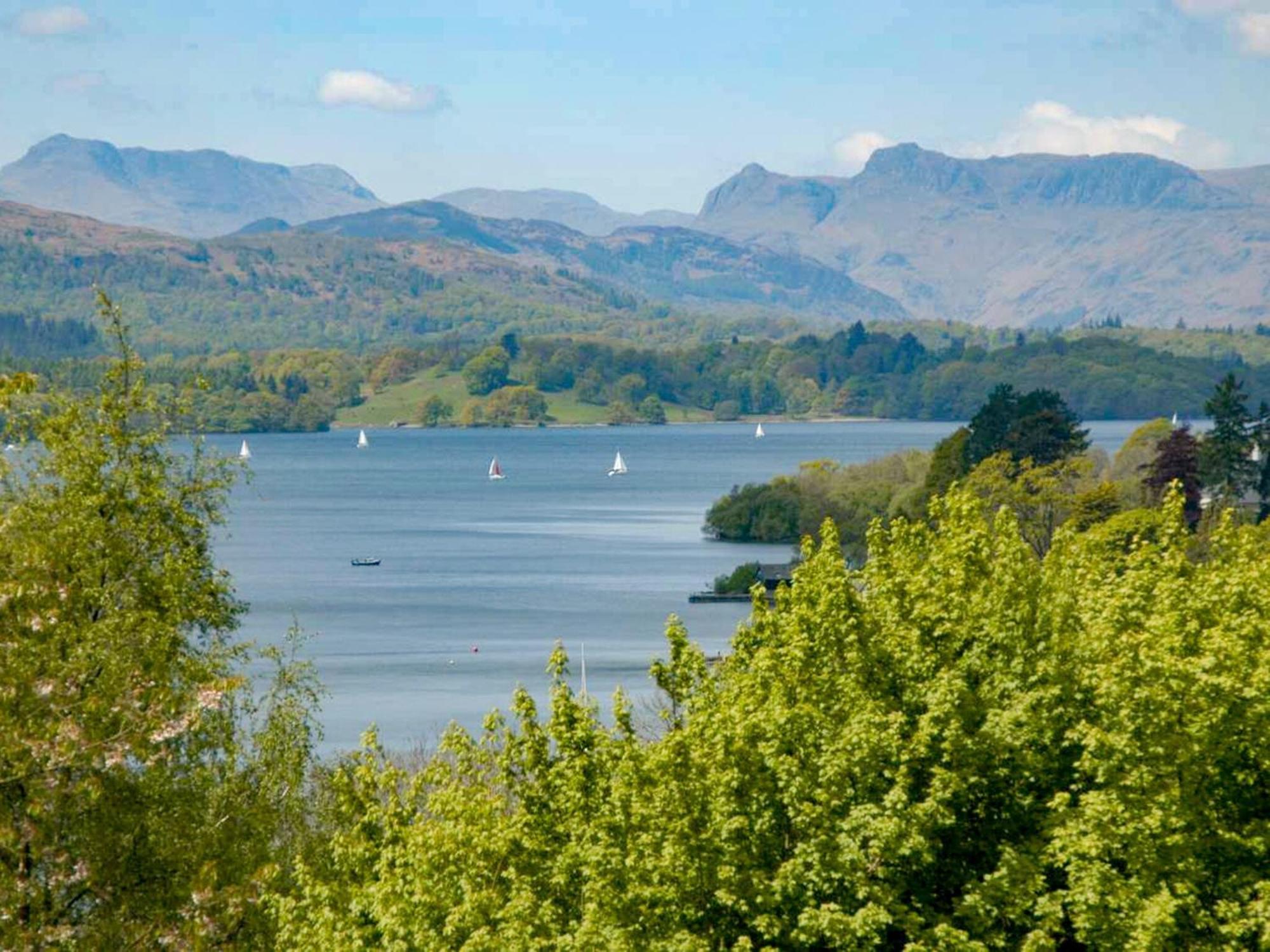 Eskdale Villa Ambleside Exterior photo